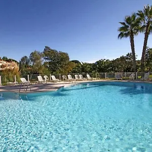 Appartement Résidence Standing Rivièra Golf, Mandelieu
